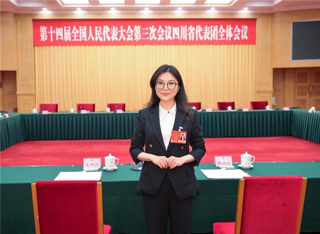 全国人大代表陈柏蓉为酒业发展建言，复星赋能舍得酒业加快数智化转型与国际化布局